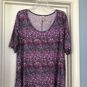 LuLaroe Perfect T.  Purple/multi color.  2XL.